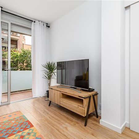 Simply Stunning - Hidden Gem, Heart Of Poble Sec Apartment Barcelona Exterior photo